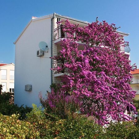 Apartments By The Sea Rastici, Ciovo - 2104 Τρογκίρ Εξωτερικό φωτογραφία