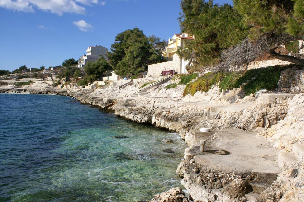 Apartments By The Sea Rastici, Ciovo - 2104 Τρογκίρ Εξωτερικό φωτογραφία