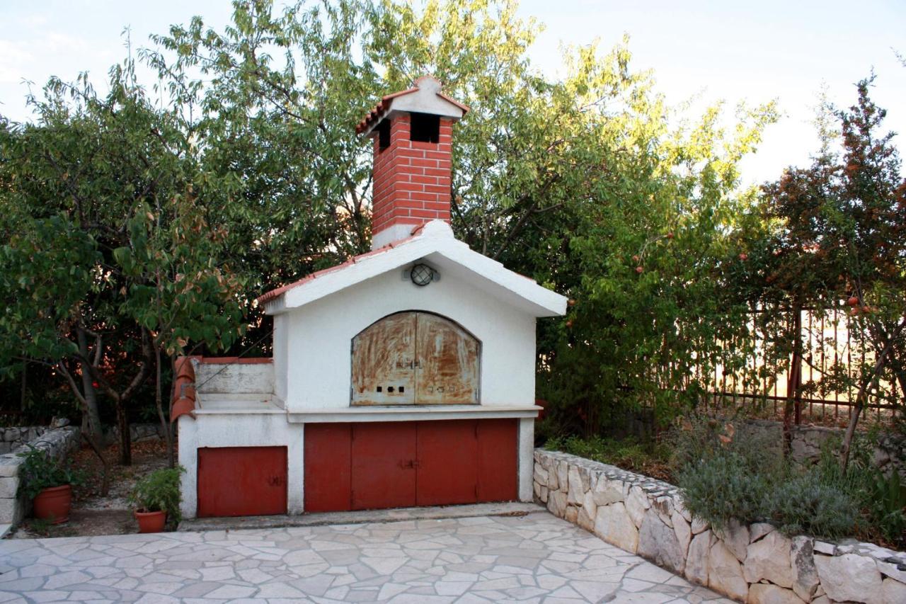Apartments By The Sea Rastici, Ciovo - 2104 Τρογκίρ Εξωτερικό φωτογραφία