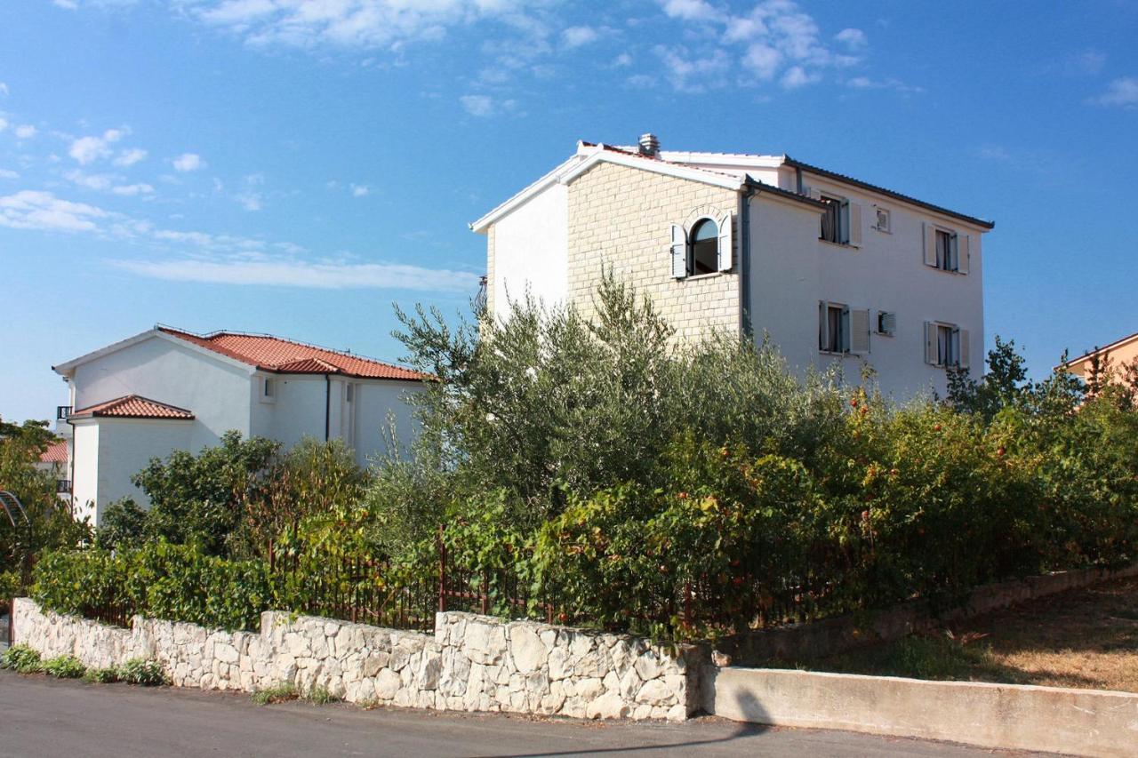 Apartments By The Sea Rastici, Ciovo - 2104 Τρογκίρ Εξωτερικό φωτογραφία