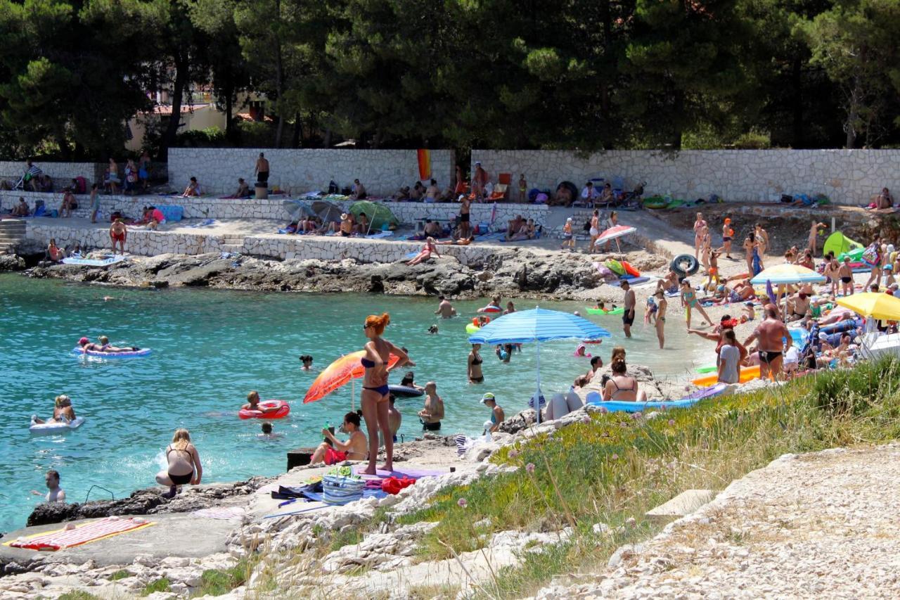 Apartments By The Sea Rastici, Ciovo - 2104 Τρογκίρ Εξωτερικό φωτογραφία