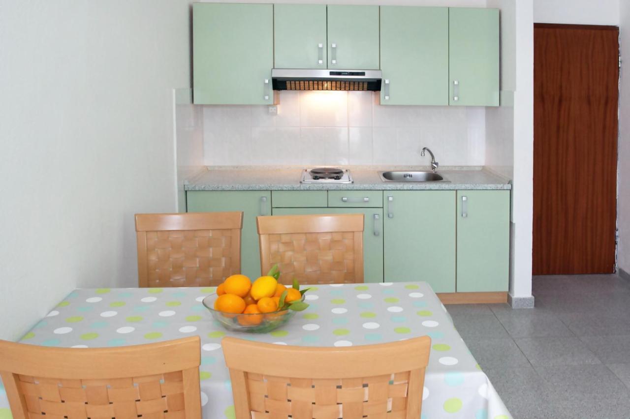 Apartments By The Sea Rastici, Ciovo - 2104 Τρογκίρ Εξωτερικό φωτογραφία